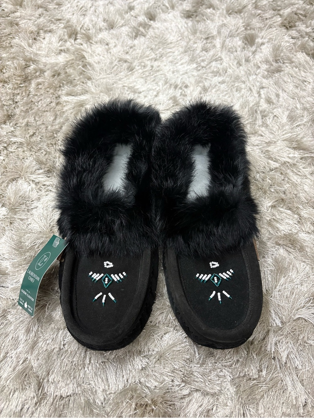 NWT Laurentian Chief black Fur Slip-On Moccasin Slippers sz10